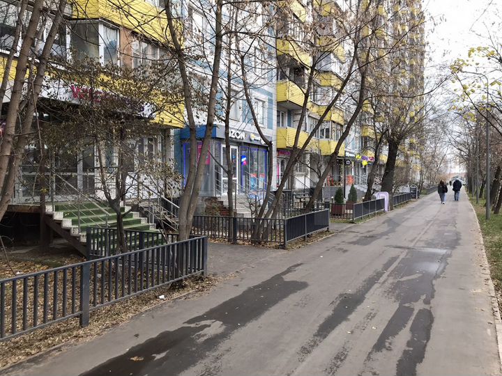 Торговая площадь, 64 м²