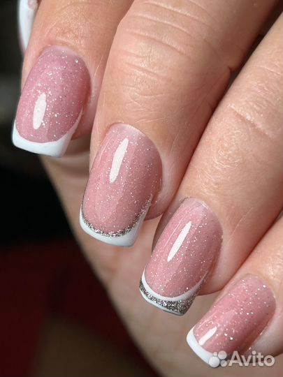 Наращивание ногтей