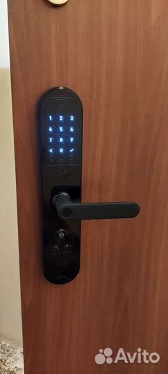 Установка дверных замков Замена замков