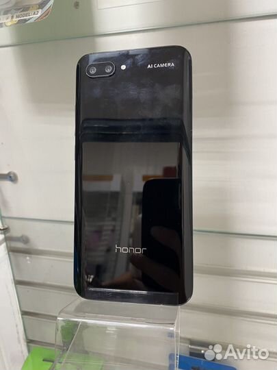 HONOR 10, 4/64 ГБ