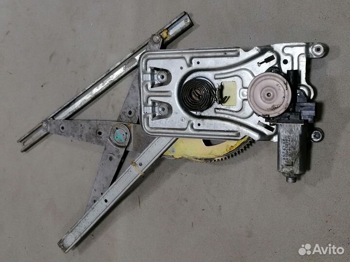 Стеклоподъемник перед.левый Chrysler Concorde 1999