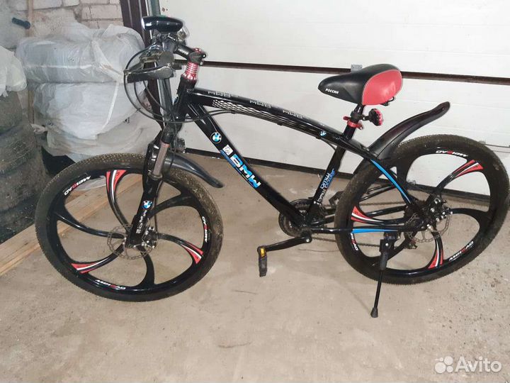 Велосипед BMW