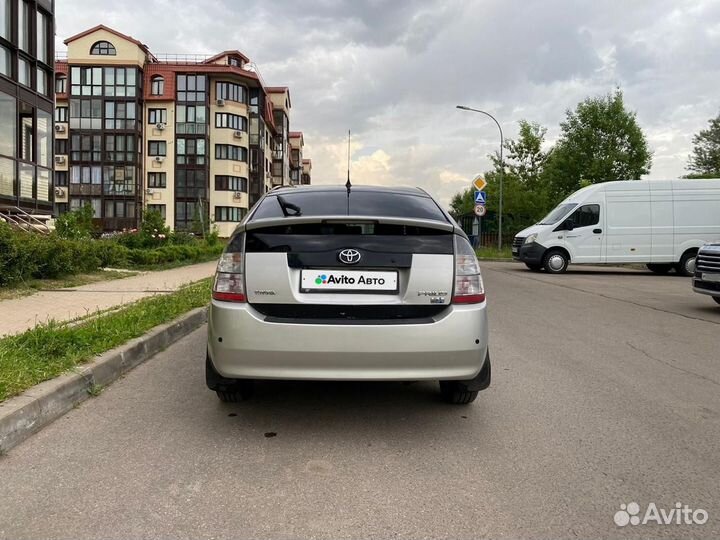 Toyota Prius 1.5 CVT, 2004, 225 800 км