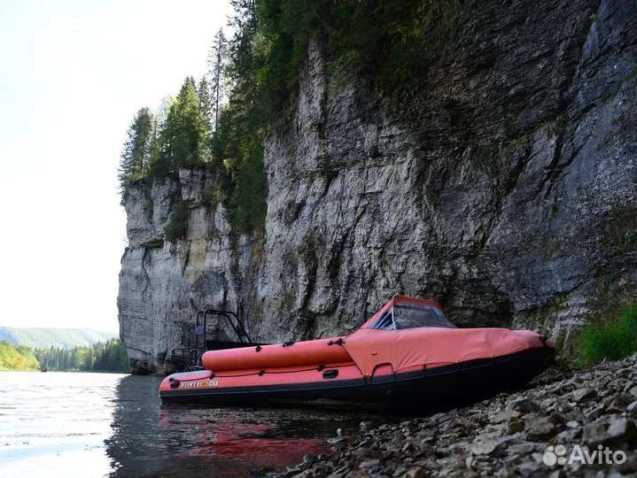 Экскурсии на моторной лодке