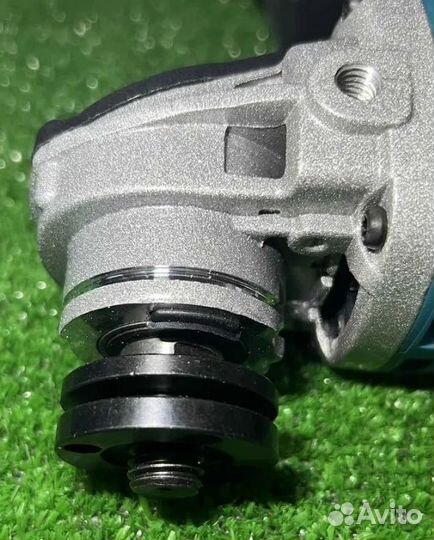 Ушм Makita 1100w 125 mm с рег. оборотов, в кейсе