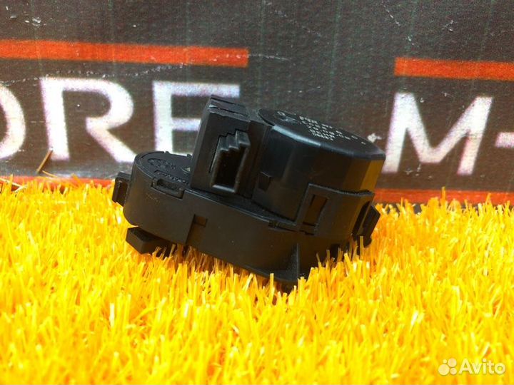 Привод заслонки отопителя Bmw 5-Series E60 N52B25A