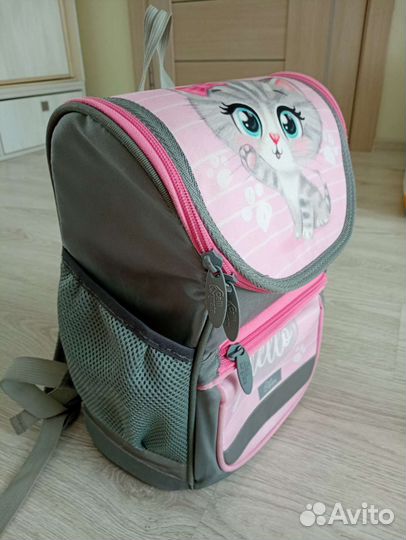 Школьный рюкзак