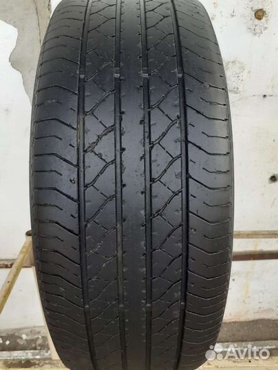 Dunlop SP Sport 270 235/55 R19