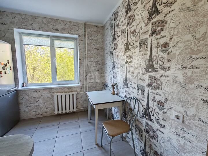 2-к. квартира, 48 м², 2/9 эт.