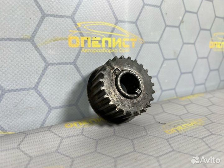 Шестерня коленвала Opel Astra H Z18XER