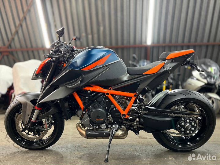 KTM 1290 superduke R