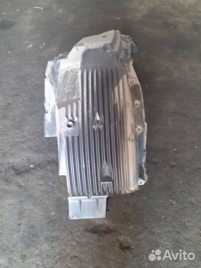 Подкрылок передний левый MAN TGX 2008 81612300207