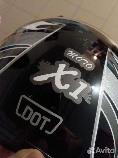 Продам мотошлем HJC Х1