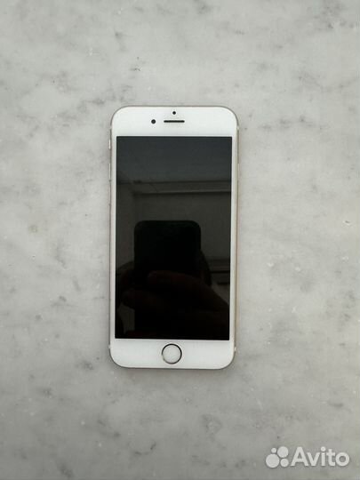 iPhone 6S, 64 ГБ