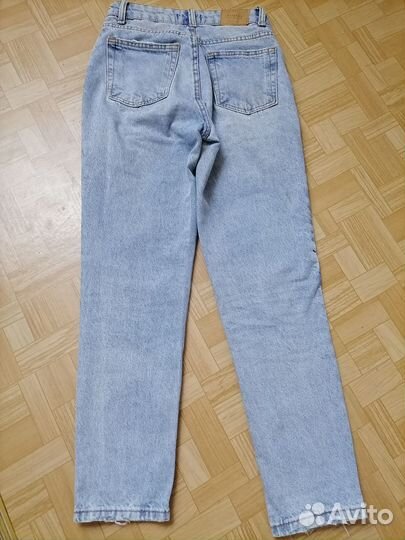 Джинсы bershka