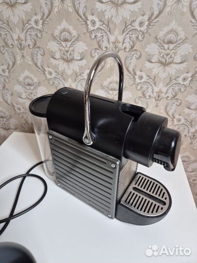 Капсульная кофемашина pixie nespresso