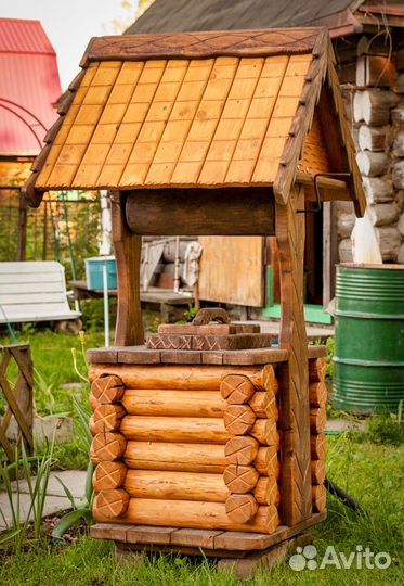 Избушка на курьих ножках, мельница, колодец