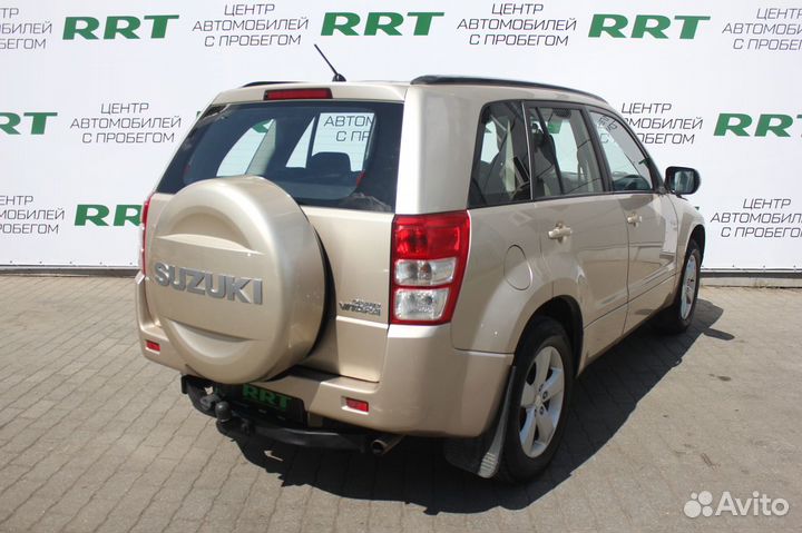 Suzuki Grand Vitara 2.4 МТ, 2011, 230 000 км