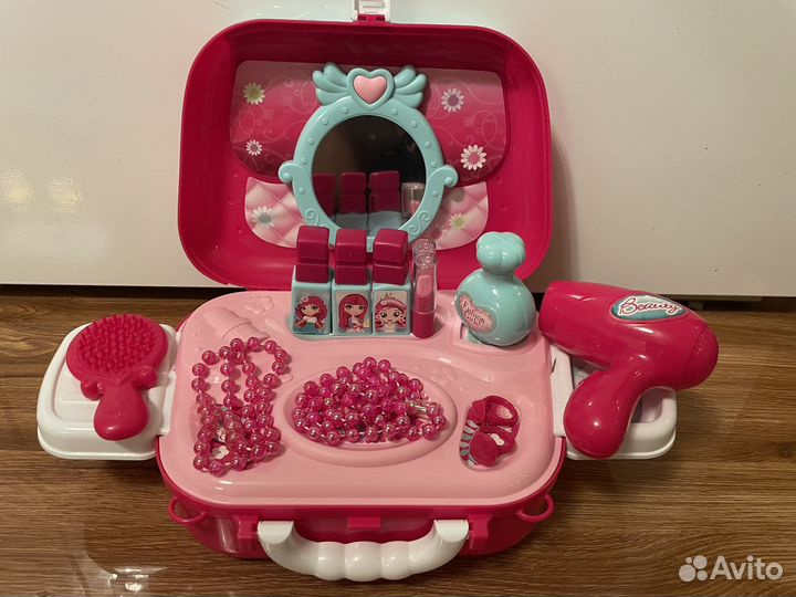 Детские игровые наборы в чемодане