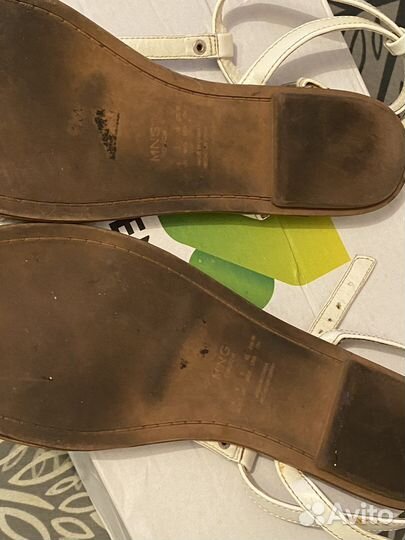 Сандалии женские