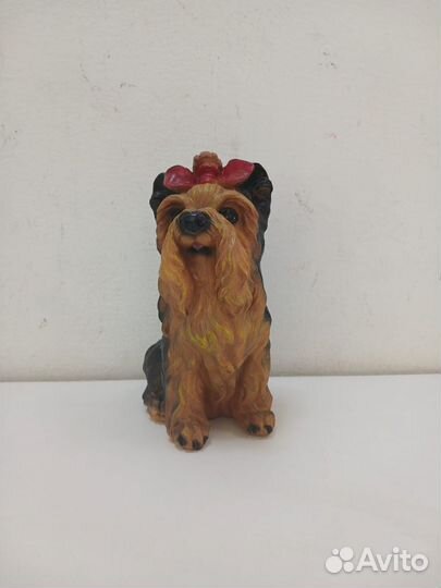 Статуэтка собаки,керамика