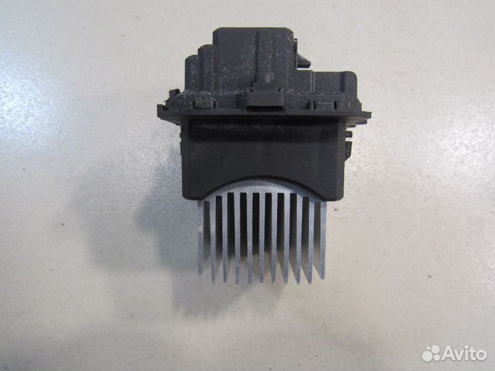 Резистор отопителя Ford Explorer V
