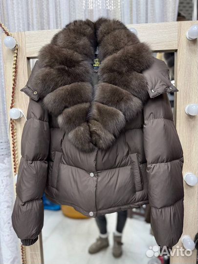 Пуховик куртка новая 44 46