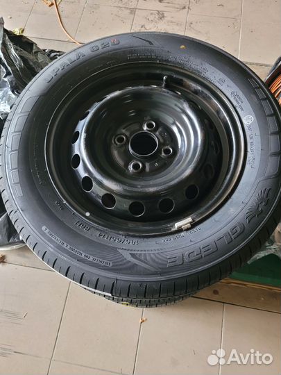 Комплект новых летних колес размер тойота R14