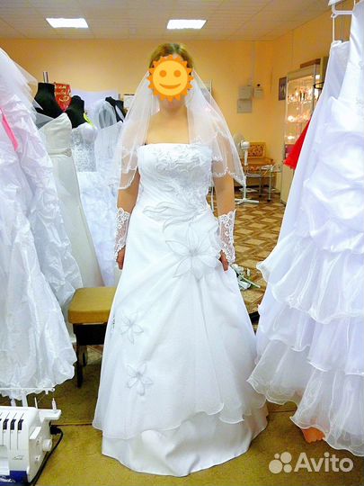 Свадебное платье