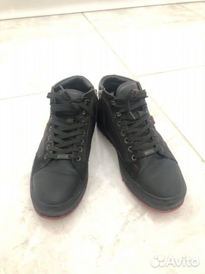 Ботинки демисезонные
