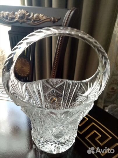 Хрустальные вазы