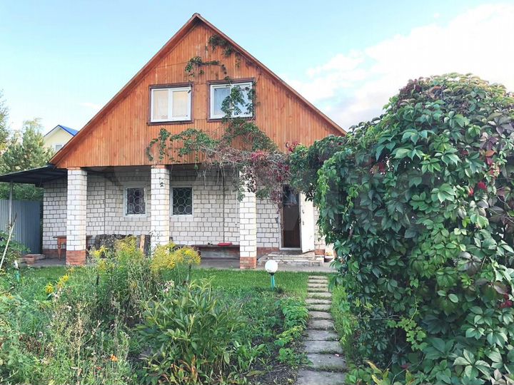 Дом 112 м² на участке 20 сот.