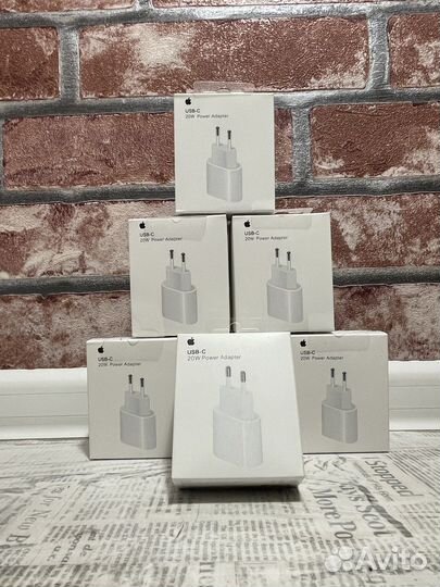 Аксессуары для iPhone: Блок 20w, type-c, MagSafe