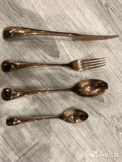 Столовые приборы