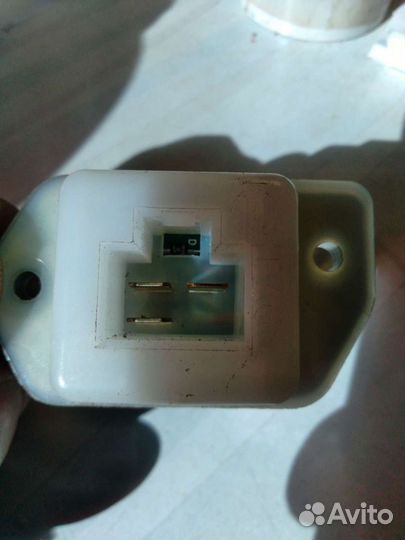 Nissan Almera N16 реостат печки