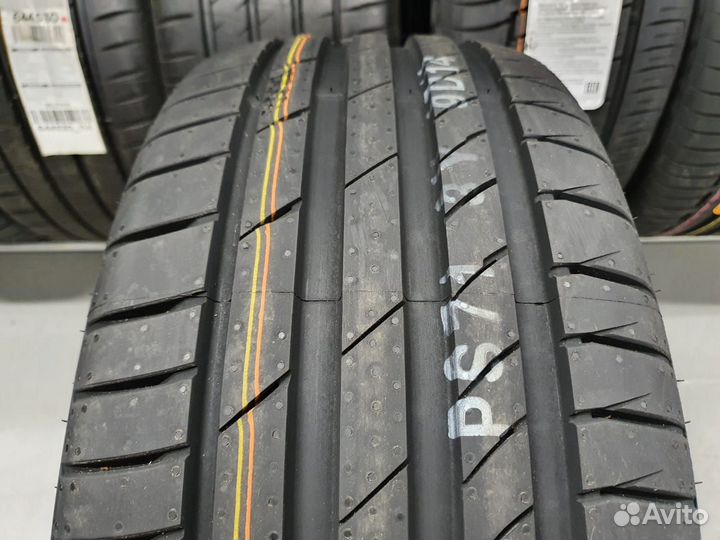 Kumho Ecsta PS71 SUV 265/45 R21