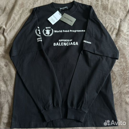 Лонгслив Balenciaga WFP