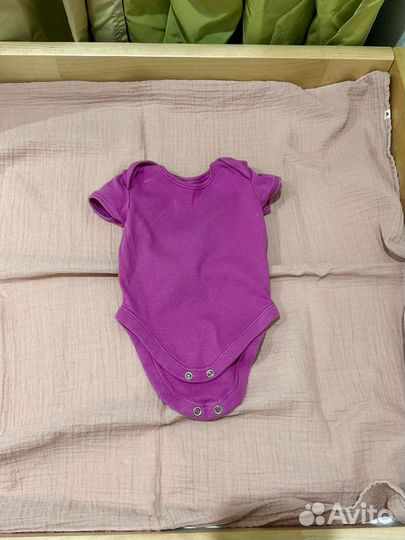 Комплект бу маек для девочки 56 р Caramell