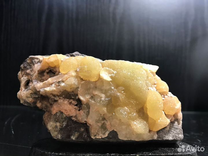 Коллекционный ювелирный смитсонит (Smithsonite)