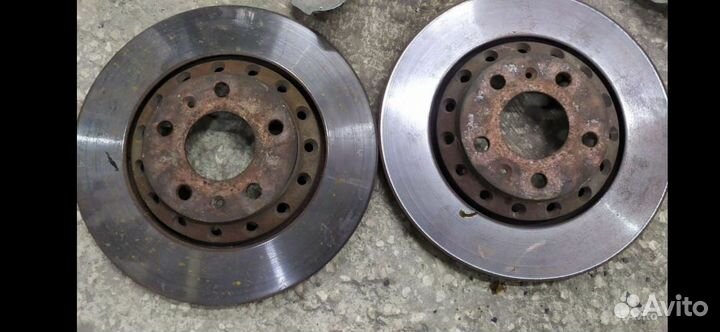 Комплект задних тормозов Ауди а8d3 310мм