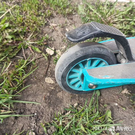 Трюковой самокат