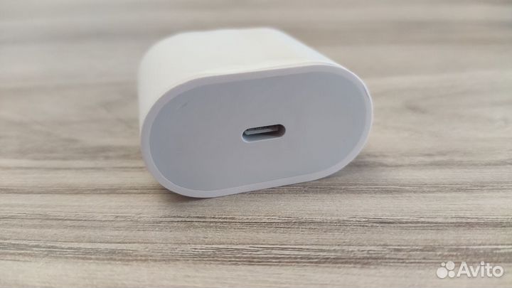 Быстрая зарядка iPhone/iPad 20w
