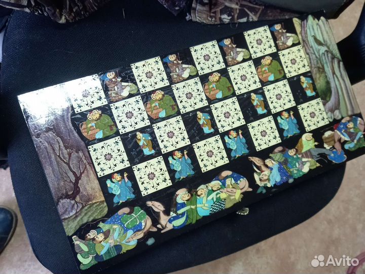 Шахматы резные