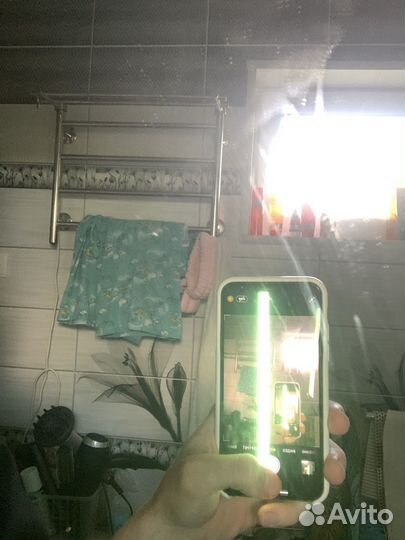 iPhone Xs, 64 ГБ