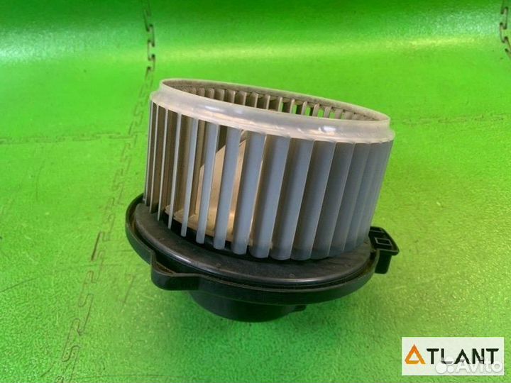 Мотор печки mitsubishi pajero