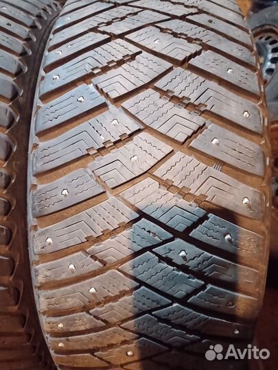 Goodyear Ultragrip Ice Arctic 225/55 R17