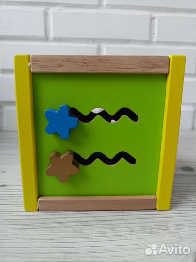 Деревянный развивающий сортер ELC