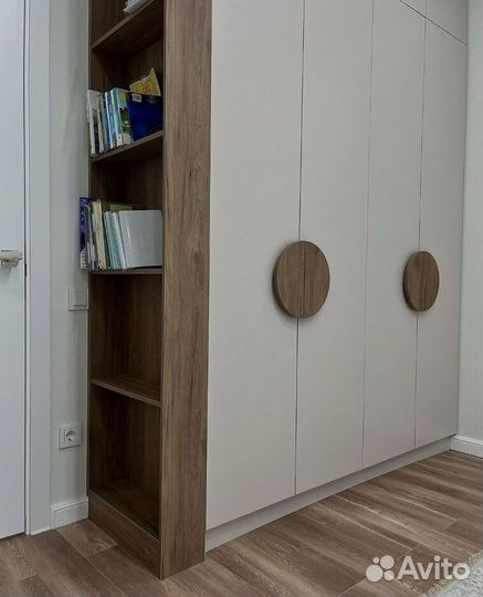 Распашной шкаф от производителя