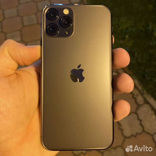 iPhone 11 Pro, 256 ГБ