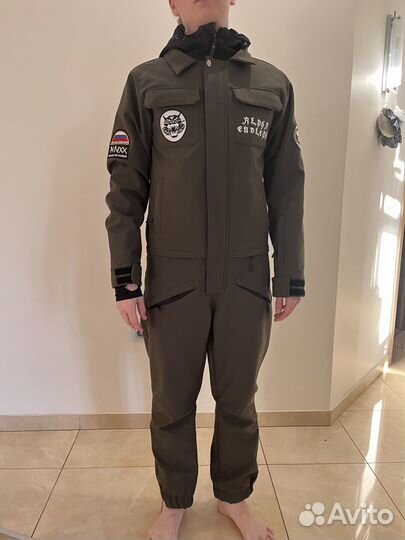 Мужской сноубордический комбинезон Alpha Endless